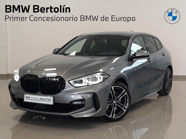 BMW Serie 1 118d color Gris. Año 2023. 110KW(150CV). Diésel. En concesionario Automoviles Bertolin, S.L. de Valencia