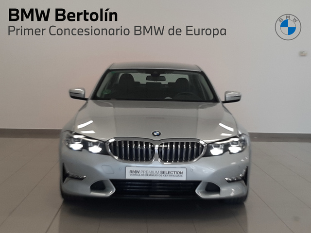 BMW Serie 3 320d color Gris Plata. Año 2019. 140KW(190CV). Diésel. En concesionario Automoviles Bertolin, S.L. de Valencia