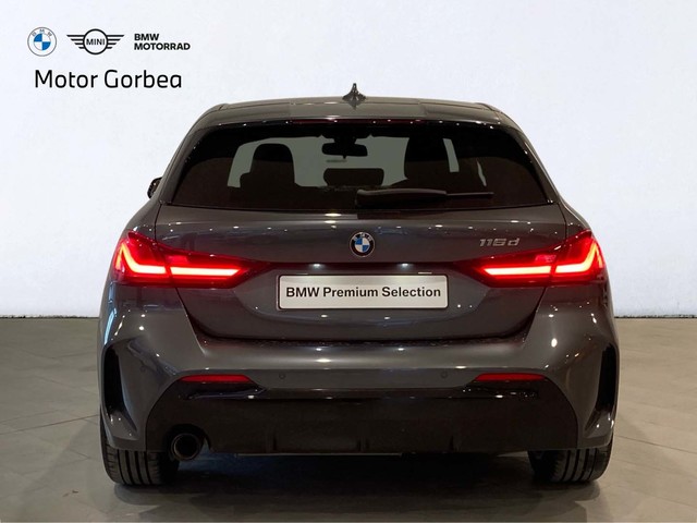 BMW Serie 1 116d color Gris. Año 2020. 85KW(116CV). Diésel. En concesionario Motor Gorbea de Álava