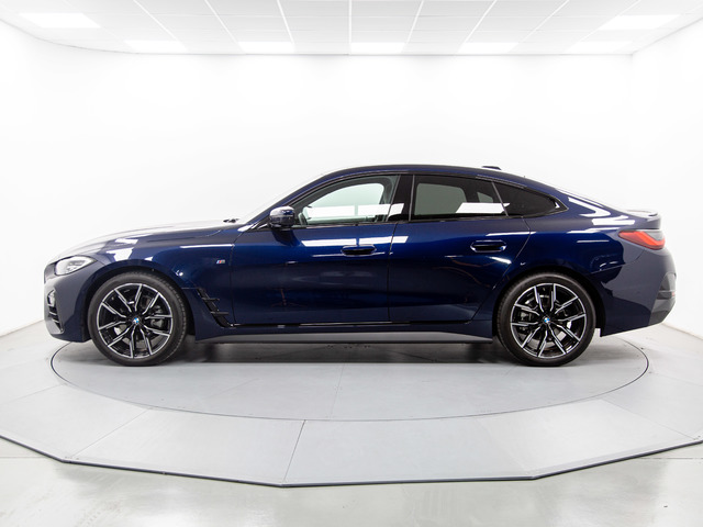 BMW Serie 4 420d Gran Coupe color Azul. Año 2023. 140KW(190CV). Diésel. En concesionario Móvil Begar Alicante de Alicante