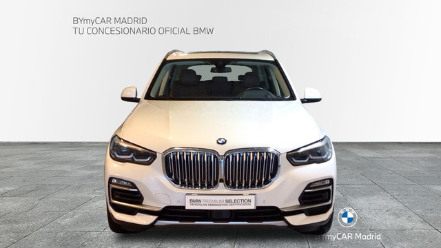 BMW X5 xDrive30d color Blanco. Año 2020. 195KW(265CV). Diésel. En concesionario BYmyCAR Madrid - Alcalá de Madrid
