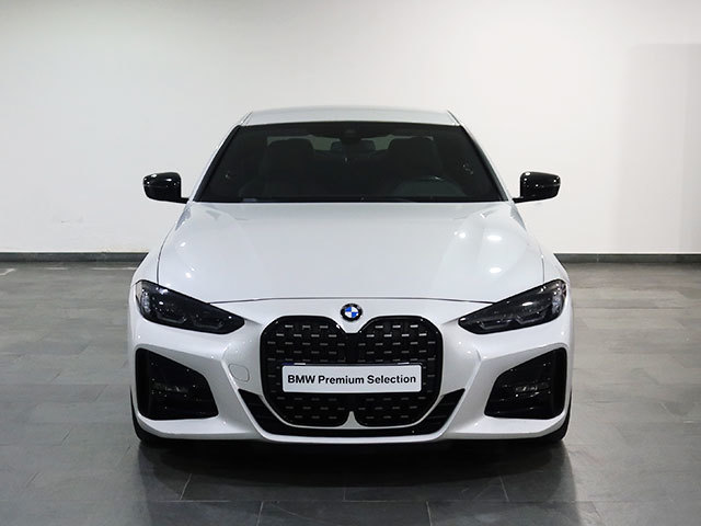 BMW Serie 4 420d Coupe color Blanco. Año 2021. 140KW(190CV). Diésel. En concesionario Autogal de Ourense