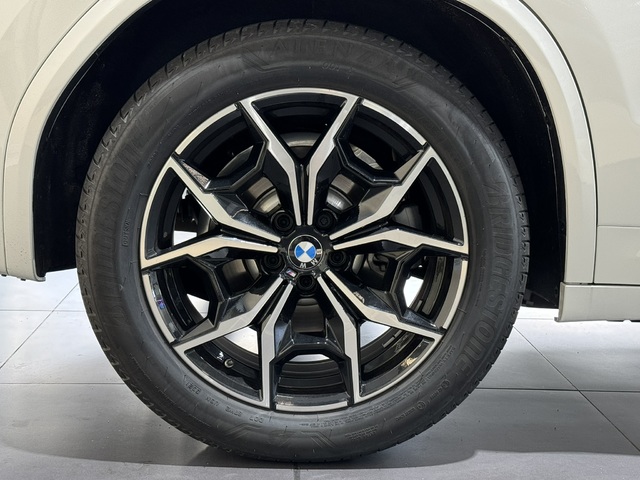 BMW X3 xDrive20d color Blanco. Año 2022. 140KW(190CV). Diésel. En concesionario Avilcar de Ávila