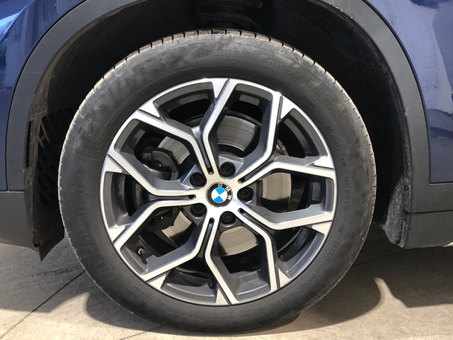 BMW X1 xDrive20i color Azul. Año 2020. 141KW(192CV). Gasolina. En concesionario Movilnorte El Carralero de Madrid