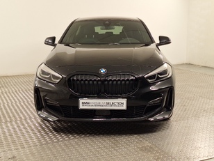 Fotos de BMW Serie 1 118i color Negro. Año 2023. 103KW(140CV). Gasolina. En concesionario Augusta Aragon S.A. de Zaragoza