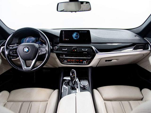 fotoG 6 del BMW Serie 5 520d Business 140 kW (190 CV) 190cv Diésel del 2018 en Alicante