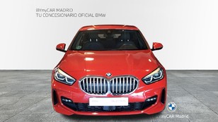 Fotos de BMW Serie 1 116d color Rojo. Año 2021. 85KW(116CV). Diésel. En concesionario BYmyCAR Madrid - Alcalá de Madrid