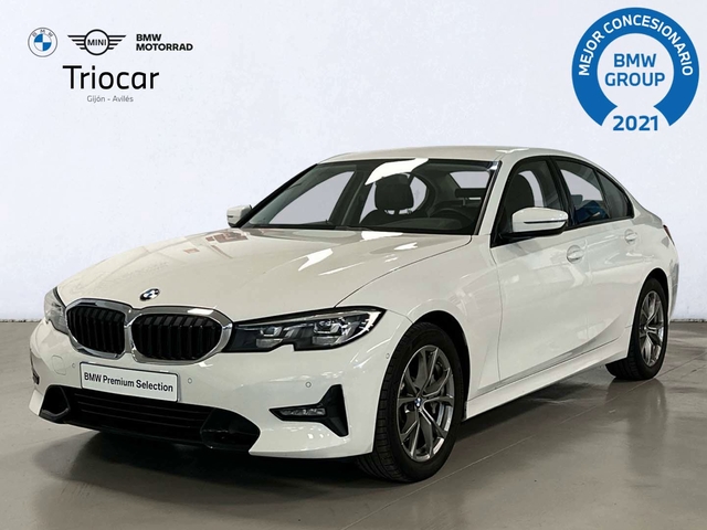 BMW Serie 3 330i color Blanco. Año 2019. 190KW(258CV). Gasolina. En concesionario Triocar Gijón (Bmw y Mini) de Asturias