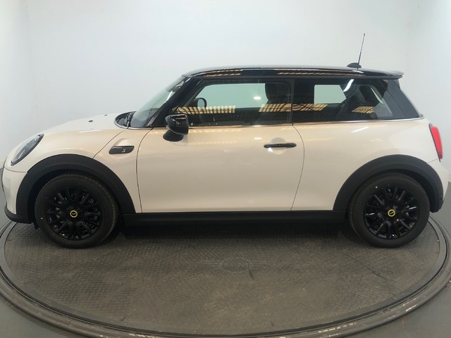 fotoG 2 del MINI MINI 3 Puertas Cooper SE 135 kW (184 CV) 184cv Eléctrico del 2023 en Baleares