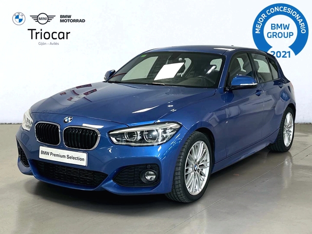 BMW Serie 1 118i color Azul. Año 2018. 100KW(136CV). Gasolina. En concesionario Triocar Gijón (Bmw y Mini) de Asturias