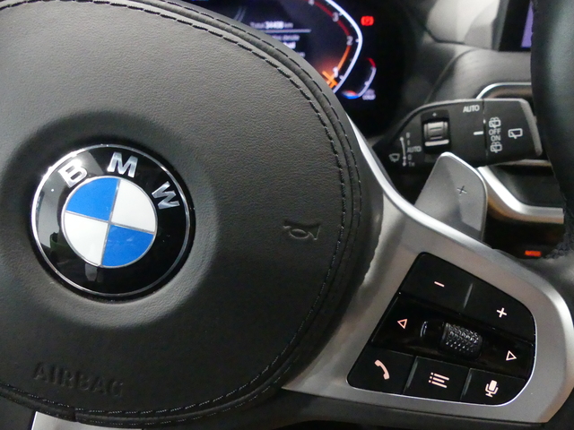 BMW X3 xDrive20d color Gris. Año 2023. 140KW(190CV). Diésel. En concesionario Enekuri Motor de Vizcaya