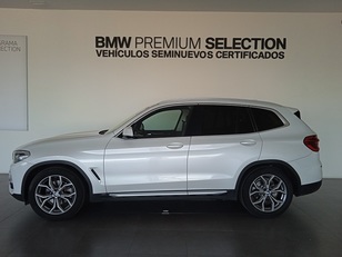 Fotos de BMW X3 xDrive20d color Blanco. Año 2019. 140KW(190CV). Diésel. En concesionario ALBAMOCION CIUDAD REAL  de Ciudad Real