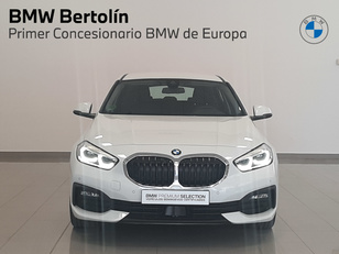 Fotos de BMW Serie 1 118i color Blanco. Año 2023. 103KW(140CV). Gasolina. En concesionario Automoviles Bertolin, S.L. de Valencia