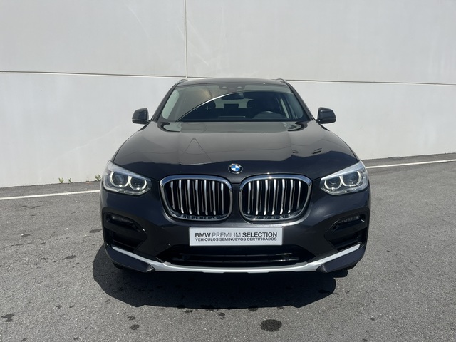 BMW X4 xDrive20d color Gris. Año 2020. 140KW(190CV). Diésel. En concesionario Novomóvil Oleiros de Coruña