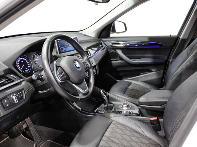 BMW X1 sDrive18d color Blanco. Año 2022. 110KW(150CV). Diésel. En concesionario Barcelona Premium -- GRAN VIA de Barcelona