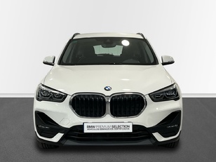Fotos de BMW X1 sDrive18d color Blanco. Año 2019. 110KW(150CV). Diésel. En concesionario Engasa S.A. de Valencia