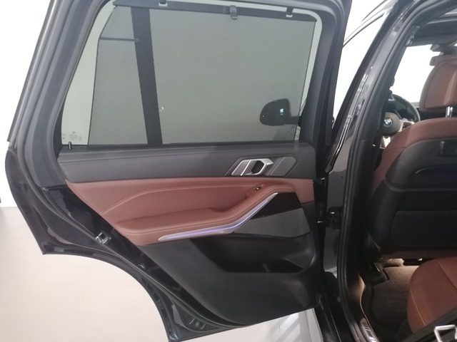 BMW X5 xDrive45e color Negro. Año 2021. 290KW(394CV). Híbrido Electro/Gasolina. En concesionario Adler Motor S.L. TOLEDO de Toledo