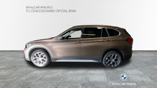 Fotos de BMW X1 sDrive18d color Marrón. Año 2020. 110KW(150CV). Diésel. En concesionario BYmyCAR Madrid - Alcalá de Madrid