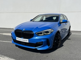 Fotos de BMW Serie 1 118d color Azul. Año 2021. 110KW(150CV). Diésel. En concesionario Novomóvil Oleiros de Coruña
