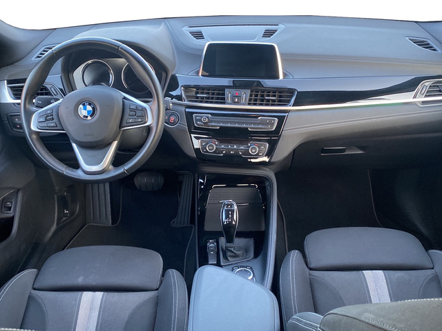 BMW X2 sDrive20i color Blanco. Año 2020. 141KW(192CV). Gasolina. En concesionario Auto Premier, S.A. - MADRID de Madrid