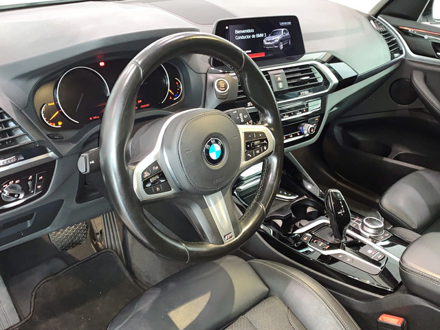 BMW X3 xDrive20d color Blanco. Año 2021. 140KW(190CV). Diésel. En concesionario Celtamotor Lalín de Pontevedra