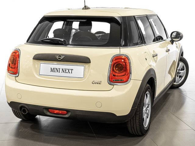 fotoG 3 del MINI MINI 5 Puertas One 75 kW (102 CV) 102cv Gasolina del 2018 en Madrid