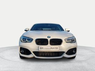Fotos de BMW Serie 1 118i color Blanco. Año 2018. 100KW(136CV). Gasolina. En concesionario San Rafael Motor, S.L. de Córdoba