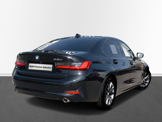 BMW Serie 3 318d color Negro. Año 2020. 110KW(150CV). Diésel. En concesionario CARTAGENA PREMIUM S.L. de Murcia