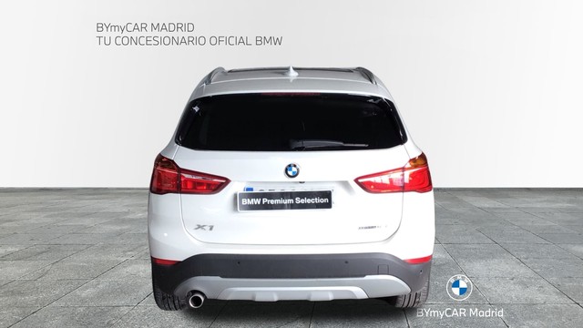 BMW X1 sDrive18i color Blanco. Año 2019. 103KW(140CV). Gasolina. En concesionario BYmyCAR Madrid - Alcalá de Madrid