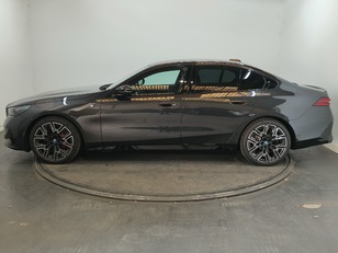 Fotos de BMW i5 M60 color Gris. Año 2023. 442KW(601CV). Eléctrico. En concesionario Proa Premium Palma de Baleares