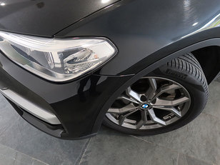 BMW X3 xDrive20d color Negro. Año 2019. 140KW(190CV). Diésel. En concesionario Autogal de Ourense
