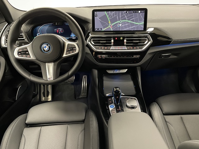 BMW iX3 M Sport color Blanco. Año 2023. 210KW(286CV). Eléctrico. En concesionario Maberauto de Castellón