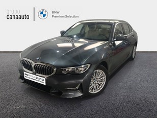 Fotos de BMW Serie 3 330e color Gris. Año 2020. 215KW(292CV). Híbrido Electro/Gasolina. En concesionario CANAAUTO - TACO de Sta. C. Tenerife