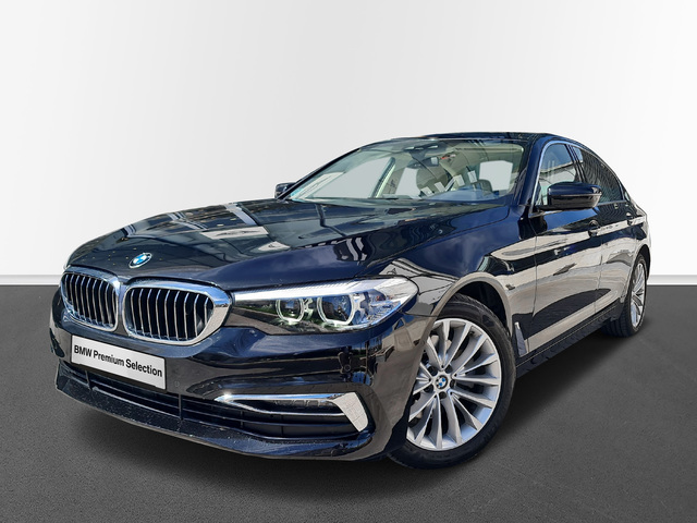 BMW Serie 5 520d color Negro. Año 2019. 140KW(190CV). Diésel. En concesionario Murcia Premium S.L. AV DEL ROCIO de Murcia