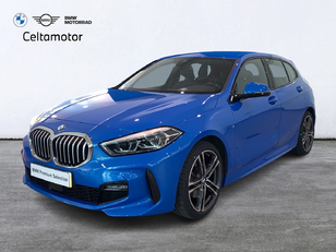 Fotos de BMW Serie 1 118d color Azul. Año 2021. 110KW(150CV). Diésel. En concesionario Celtamotor Lalín de Pontevedra