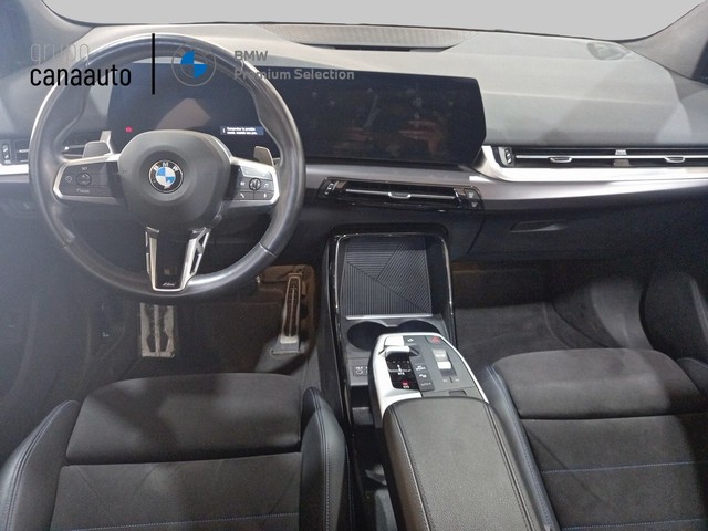 BMW Serie 2 218i Active Tourer color Verde. Año 2022. 100KW(136CV). Gasolina. En concesionario CANAAUTO - TACO de Sta. C. Tenerife