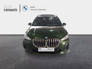 Fotos de BMW Serie 2 218i Active Tourer color Verde. Año 2022. 100KW(136CV). Gasolina. En concesionario CANAAUTO - TACO de Sta. C. Tenerife