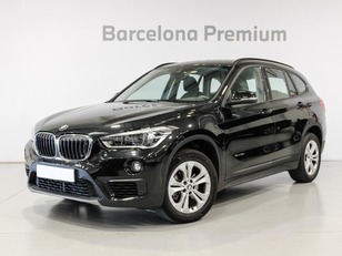 Fotos de BMW X1 sDrive18d color Negro. Año 2017. 110KW(150CV). Diésel. En concesionario Barcelona Premium -- GRAN VIA de Barcelona