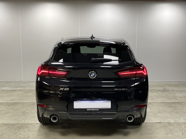 BMW X2 sDrive18d color Negro. Año 2023. 110KW(150CV). Diésel. En concesionario Maberauto de Castellón