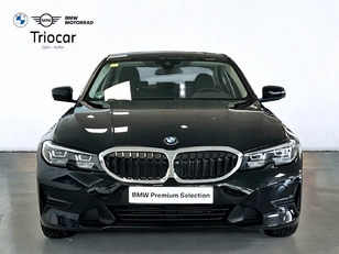 Fotos de BMW Serie 3 318d color Negro. Año 2019. 110KW(150CV). Diésel. En concesionario Triocar Gijón (Bmw y Mini) de Asturias