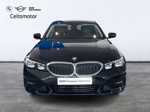 Fotos de BMW Serie 3 318d color Negro. Año 2020. 110KW(150CV). Diésel. En concesionario Celtamotor Lalín de Pontevedra