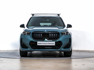 Fotos de BMW X1 sDrive18i color Verde. Año 2023. 100KW(136CV). Gasolina. En concesionario Oliva Motor Tarragona de Tarragona