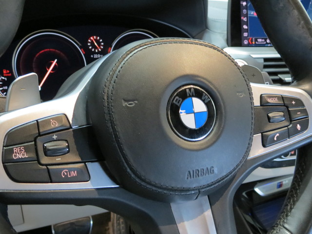 BMW X3 M40d color Gris. Año 2019. 240KW(326CV). Diésel. En concesionario GANDIA Automoviles Fersan, S.A. de Valencia