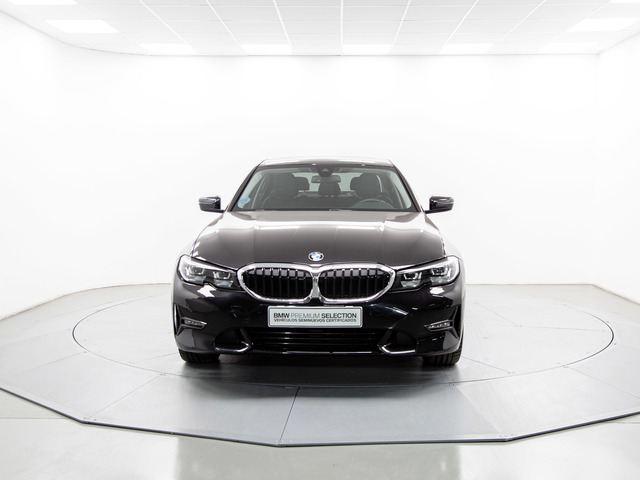 BMW Serie 3 320d color Negro. Año 2020. 140KW(190CV). Diésel. En concesionario Móvil Begar Alicante de Alicante