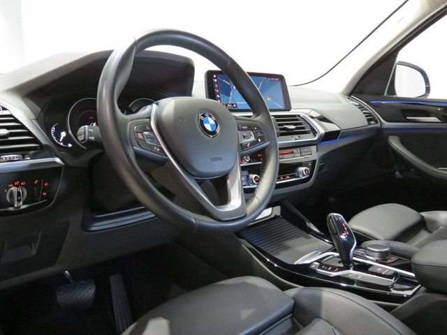 BMW X3 xDrive20i color Azul. Año 2019. 135KW(184CV). Gasolina. En concesionario SAN JUAN Automoviles Fersan S.A. de Alicante