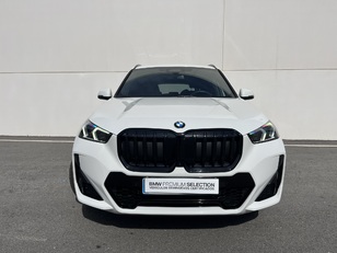 Fotos de BMW X1 xDrive20d color Blanco. Año 2023. 120KW(163CV). Diésel. En concesionario Novomóvil Oleiros de Coruña