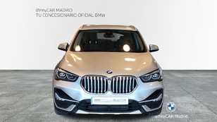 Fotos de BMW X1 xDrive18d color Gris Plata. Año 2020. 110KW(150CV). Diésel. En concesionario BYmyCAR Madrid - Alcalá de Madrid