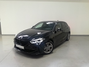 Fotos de BMW Serie 1 118d color Negro. Año 2023. 110KW(150CV). Diésel. En concesionario Adler Motor S.L. TOLEDO de Toledo