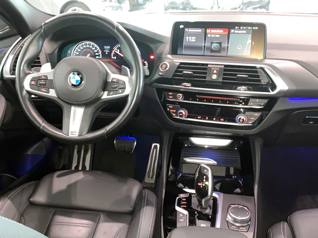 BMW X4 xDrive20d color Rojo. Año 2019. 140KW(190CV). Diésel. En concesionario Celtamotor Lalín de Pontevedra