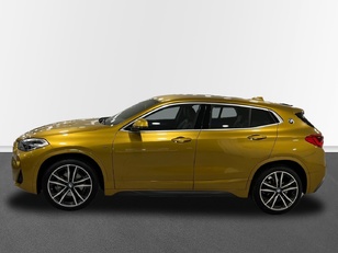 Fotos de BMW X2 sDrive18d color Oro. Año 2020. 110KW(150CV). Diésel. En concesionario Engasa S.A. de Valencia